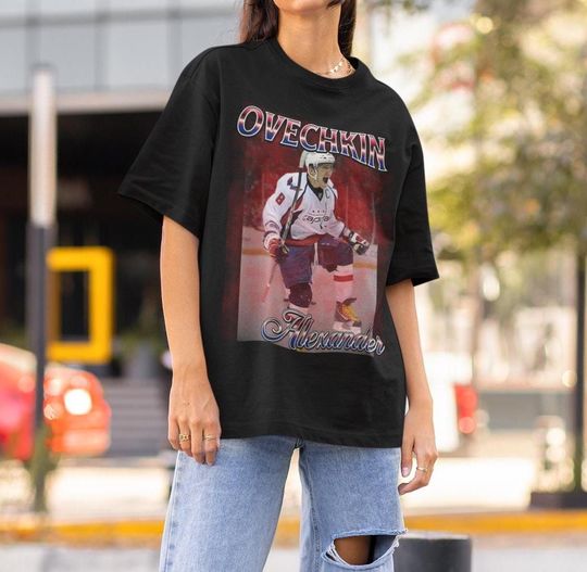 Alex Ovechkin Shirt Vintage 90s Washington Capitals NHL Hockey Design Retro Bootleg Gift Classic Graphic Tee Unisex T-Shirt Limited Edition
