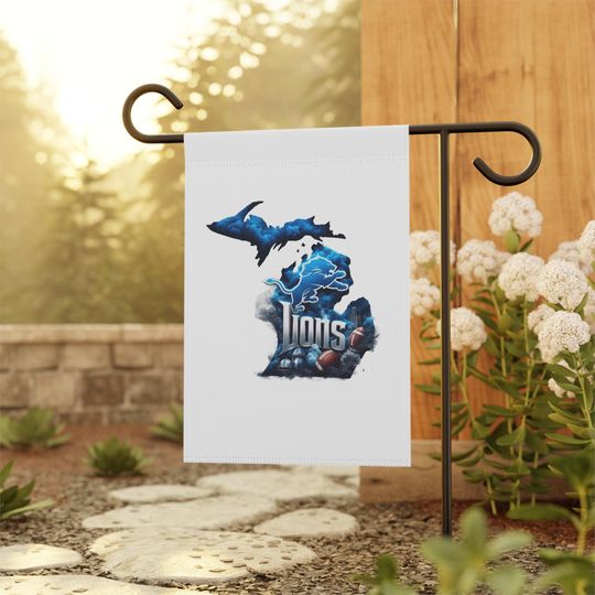 Detroit Lions Garden Banner of State of Michigan, Detroit Football Team Outdoor Flag, Sports Fan Gift, football Decor, Man Cave Banner