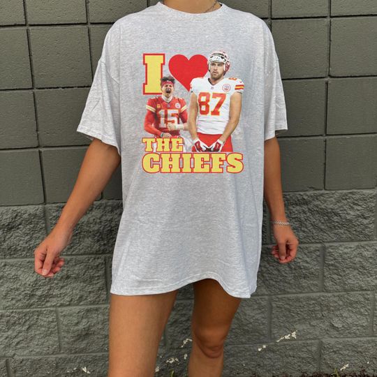 I love the Chiefs Travis Kelce Patrick Mahomes Tshirt, Bootleg Kansas City Shirt, football Vintage shirt, 90s Gear, Taylors Version, Super Bowl