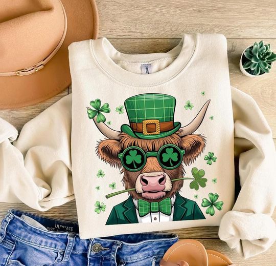 Highland Cow St. Patrick's Day Shirt, Retro St Patricks Day Shirt, Coquette St Patty's Day Shirt, Funny Irish Cow Shirt, Lucky Cow Shirt