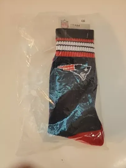 New England Patriots Adult Socks FBF 4-Stripe 1 Pair- Large