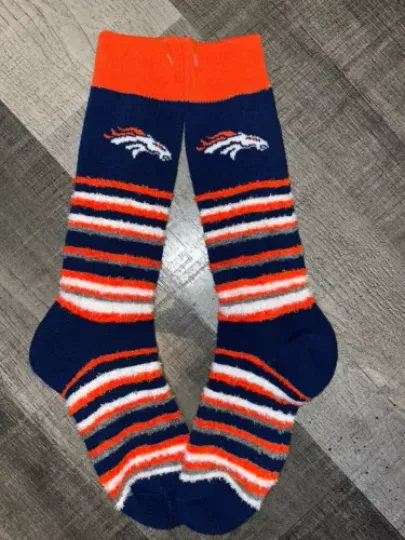 DENVER BRONCOS football FOOTBALL TEAM LOGO WOMENS BLUE COMFY FUZZY CREW SOCKS