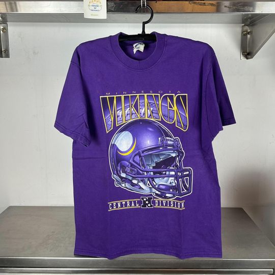 Vintage 90s Minnesota Vikings Helmet Football Central Division football T-shirt, Vintage Sports Tshirts, football Tshirts, Minnesota Vikings Tshirts