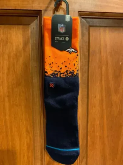 Stance Men's football Denver Broncos Fade 2 Socks M 6-8.5 BRAND NEW