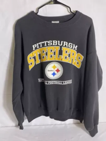 Vintage 90’s NutMeg Mills football Pittsburgh Steeler Black Sweatshirt. Throwback