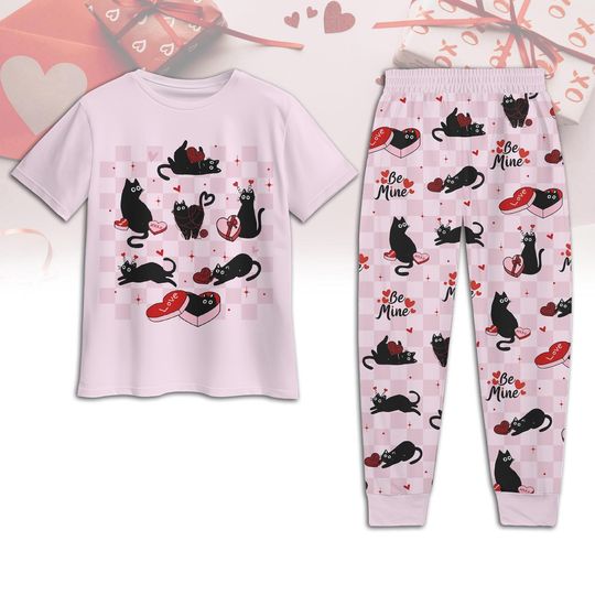 Valentine Black Cat Pajamas Set, Kitten Valentine Shirts, Cat Mom Pajamas Set, Cute Cat Holiday Pajamas Set