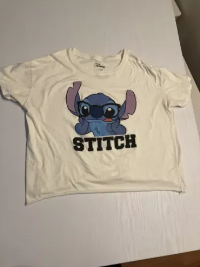 Disney Stitch XL White Crop Top Women’s FREE SHIPPING