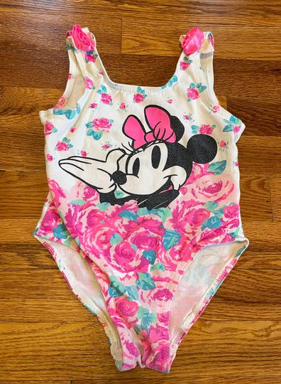 super cute 90s Minnie Mouse pink swimsuit one piece body suit bathing ocean youth size 5 children girl floral flower Mickey Disney Aladdin