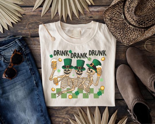 St Patricks Day Skeleton Shirt, St Patty's Skeletons Drinking, St Patricks Dancing Skeleton T-shirt