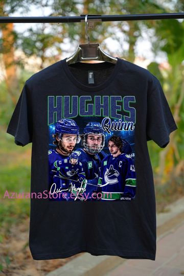 Quinn Hughes Shirt Vintage 90s Vancouver Canucks NHL Hockey Design Retro Bootleg Gift Classic Graphic Tee Unisex T-Shirt