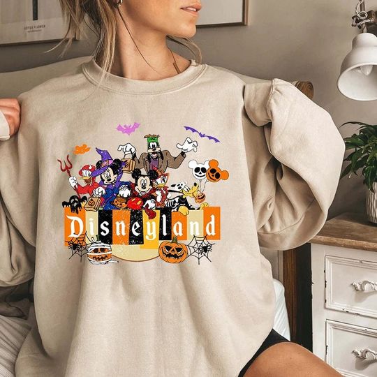 Vintage Disneyland Halloween Sweatshirt, Mickey And Friend Halloween