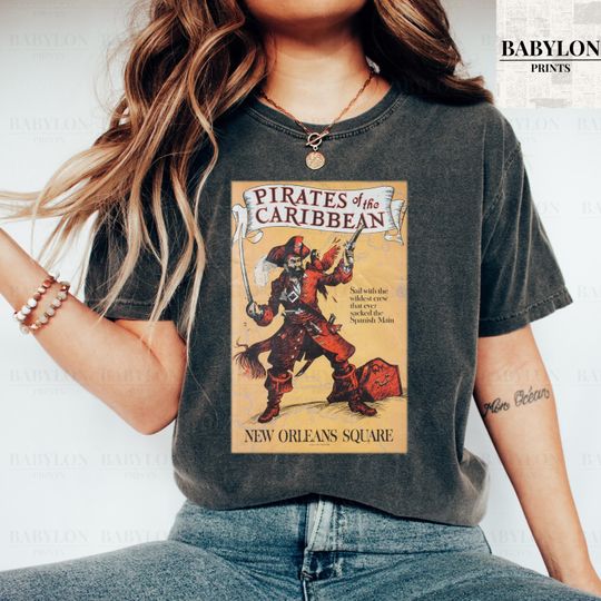 Vintage Pirates of the Caribbean Disneyland  Shirt, Disney Shirt, Dead Men Tell No Tales Shirt