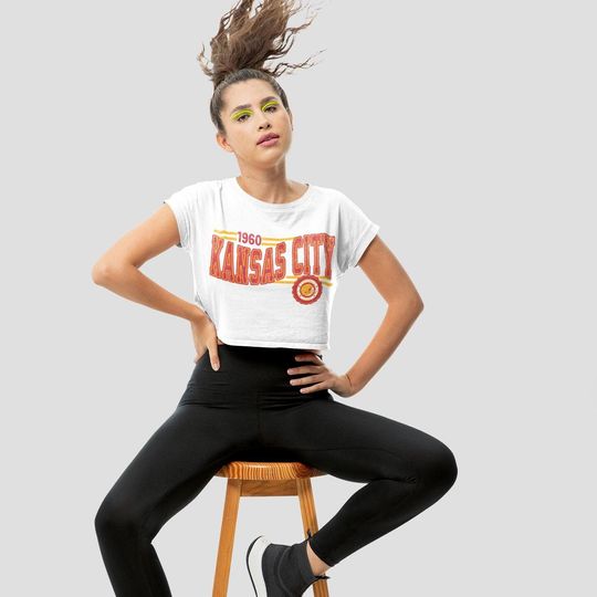 Kansas City Football Retro Cropped Shirt, Vintage Kansas City Chief Crop Top, Throwback Chief Boxy Fit Tee, Womens Chief Crop Crewneck Shirt