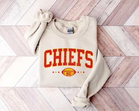 Chiefs Crewneck Sweatshirt, Kansas City Chiefs Sweatshirt, Retro KC Chiefs Trendy Unisex Jumpers, Football Lover Tops, KC Chiefs fans Gifts