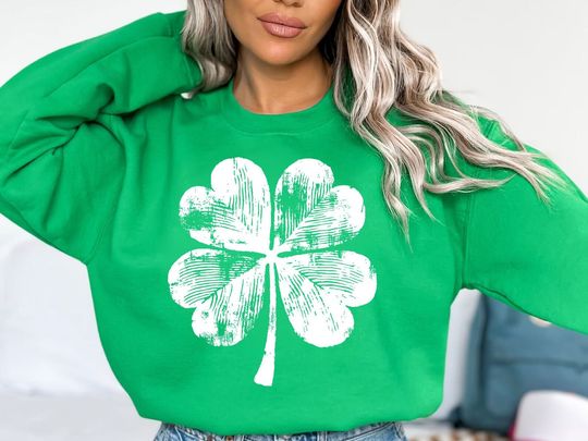 Lucky Clover Sweatshirt | St Patricks Day Sweater | Irish Sweatshirt | Green Shamrock Sweater | Patricks Day Gift | Festive Irish Sweatshirt