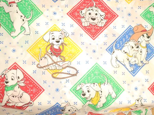 Vintage 90s 101 Dalmatians TWIN Flat sheet + Fitted sheet SET / Disney Bedding Fabric