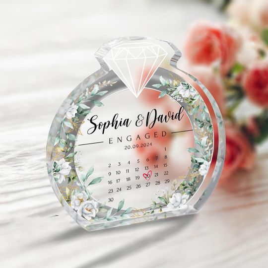 Personalized Engaged Plaque, Engagement Ring Plaque, Engagement Keepsake Plaque, Couple Plaque Sign, Special Date Gift, Engagement Gifts