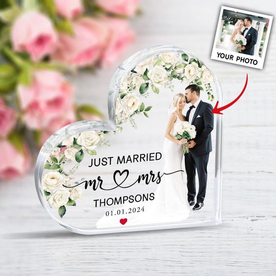 Personalized Wedding Gift for Couple, Just Married Acrylic Plaque, Photo Couple Plaque, Wedding Keepsake Gifts, Married Plaque Gifts