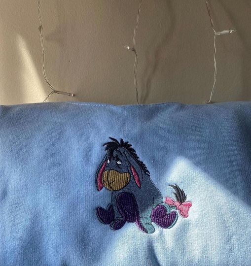 Eeyore  embroidery sweater