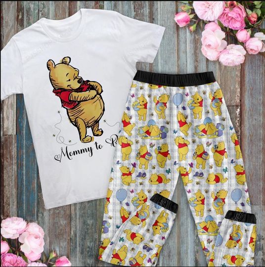 Pooh Bear Mommy Pajamas Set, Pooh Bear mama Family Pajamas, Mom Life Mother Day Family Holiday Pajamas Set.