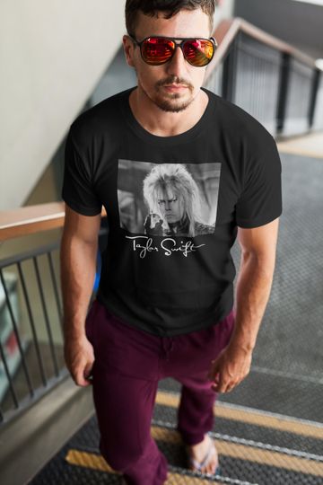 Discover Taylor Labyrinth Dark T-Shirt