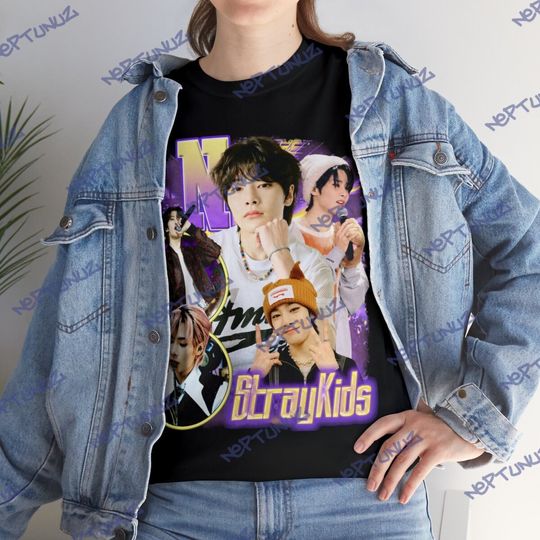 Discover I.N Yang Jeong in Shirt Kpop Boyband Music Vintage Retro Aesthetic Graphic Style Men Women T-Shirt