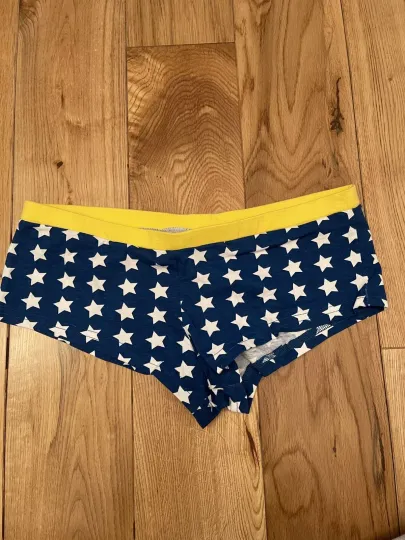 Discover Ladies Under Wear, Ladies Brief Size 12  No Tags New Multi Colour.