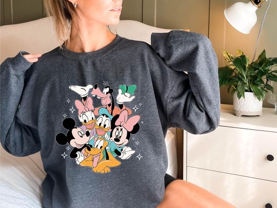 Mickey And Friends Sweatshirt, Disney Trip Sweatshirt,Mickey Friends Sweatshirt Hoodie for Kids Adults Mickey Friends Family Disneyland Gift