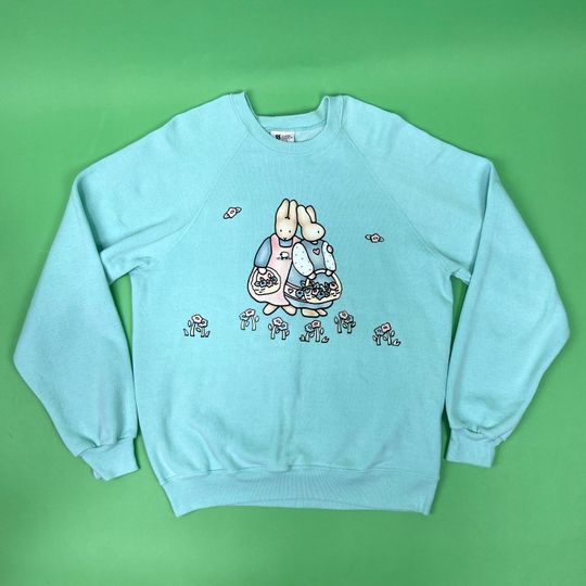 Discover Vintage 80s/90s Pastel Daisy Kingdom Forever Friends Sweatshirt - Size XL | 80s Bunny Sweatshirt | Pastel Aesthetic | Kawaii Sweatshirt