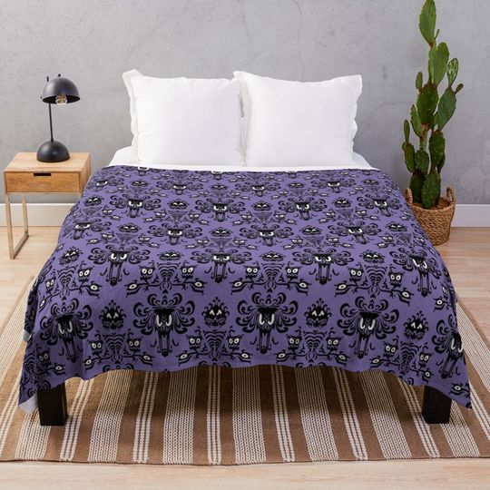 Discover Haunted Mansion Wallpaper Throw Blanket