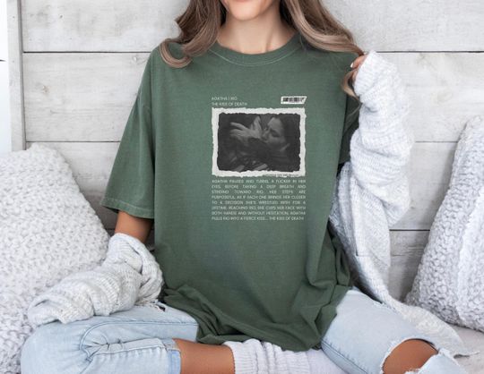 Agatha All Along | Agatha and Rio's Kiss, Vintage T-shirt, LGBT Lesbian Kiss Scene, Shirt, Unisex Hipster Top,