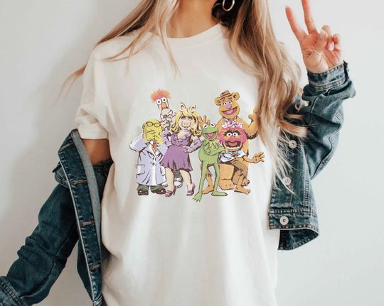 Disney The Muppets Group Shot Illustrated T-shirt, Kermit, Fozzie, Beaker, Animal Muppet, Miss Piggy Tee, Disneyland Family Matching Shirt