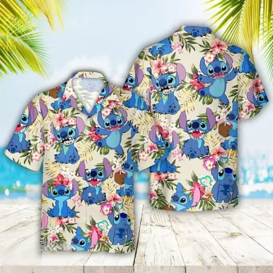 Discover Disney Stitch Themed Palm Tree Beach Men’s Short Sleeve Hawaiian Shirt