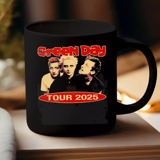Green Day Tour 2025 mug