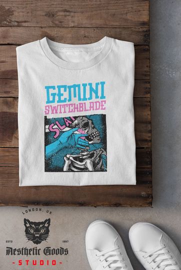 Retro Comics T shirt / Vintage Comics / Old School Comics T shirt Retro Skeleton Comics T shirt /  Horror Comics