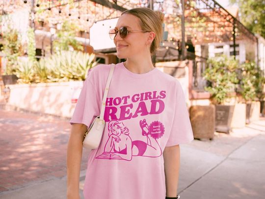 Hot Girls Read Shirt | Retro Smut Slut Bookish Merch Book Club Tshirt Fantasy Reader Dark Romance Morally Grey Enemies to Lover Book Addict