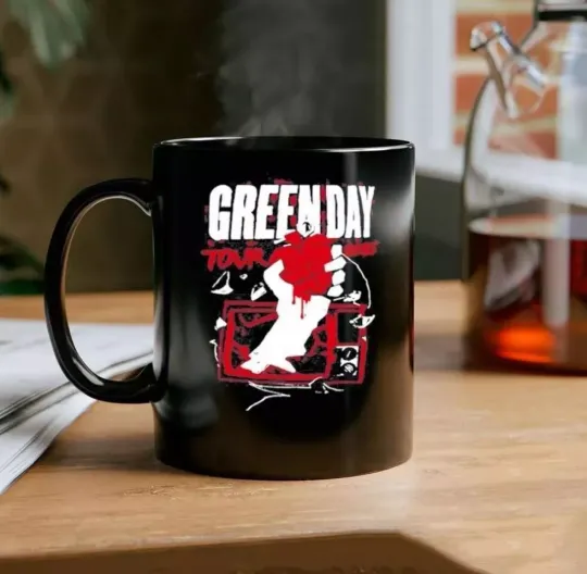 Green Day Tour 2025 Black mug