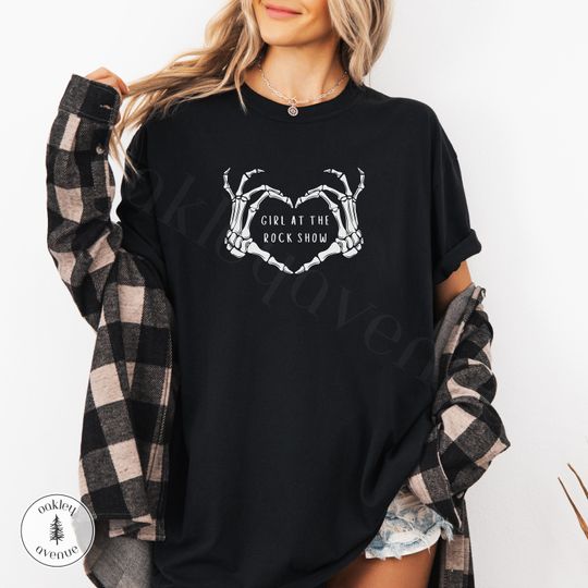 Girl At The Rock Show Concert T-shirt Emo Merch Pop Punk Music Shirt Y2K Punk Rock Top Elder Emo It Was Never A Phase Tee