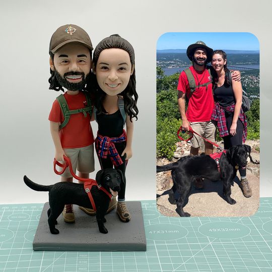 Personalised custom couple bobbleheads, custom bobbleheads as souvenirs, anniversary gifts for yourself, happy couple image,Christmas gifts.