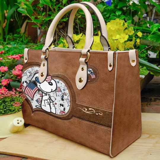 Personalized Snoppy Peanuts Leather Bag, Dog Lovers Women's Leather Bag Gift