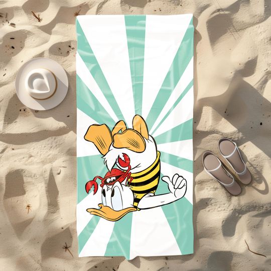 Donald Duck Towel, Disney Duckie Towels, Kids' Birthday Towels, Summer Donald Towel, Disney Trip Gifts, Disney Pool Party Towel, Bath Towel