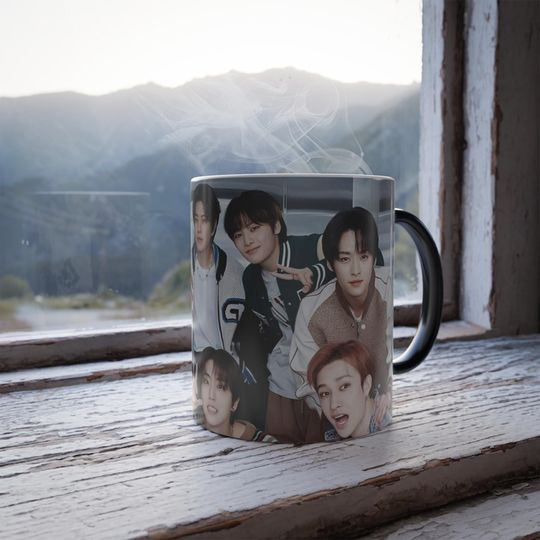 Stray Kids Color-Changing Mug, Heat Activated 11oz K-pop Coffee Cup