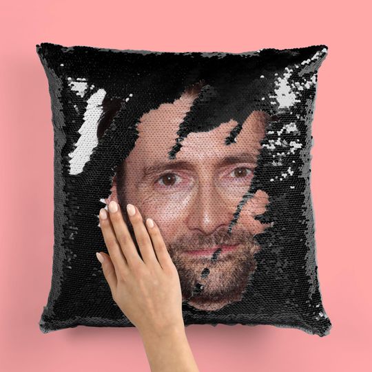 Discover DAVID TENNANT - Fan Sequin Pillow