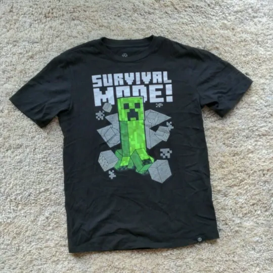 Treasure & Bond Crewneck Graphic Tee in Black Minecraft "Survival Mode" Size XL