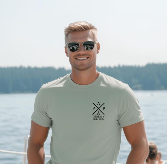 Personalized dad t-shirt with children's names and birth years - the perfect Father's Day and birthday gift. Gift idea for dad.