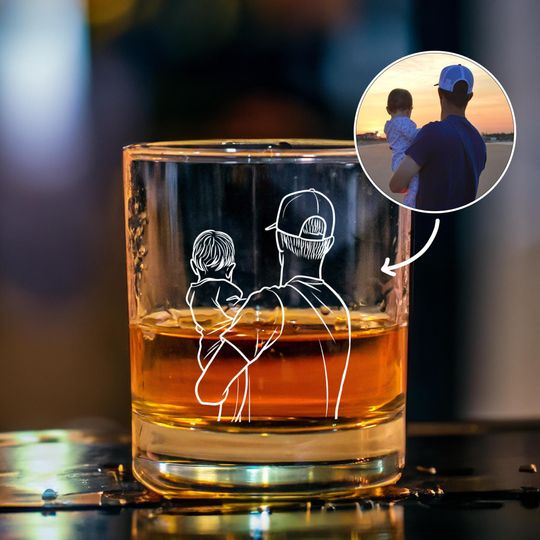 Custom Dad Portrait Whiskey Glass - Unique Gift for Dad, Perfect for Father's Day and Birthdays