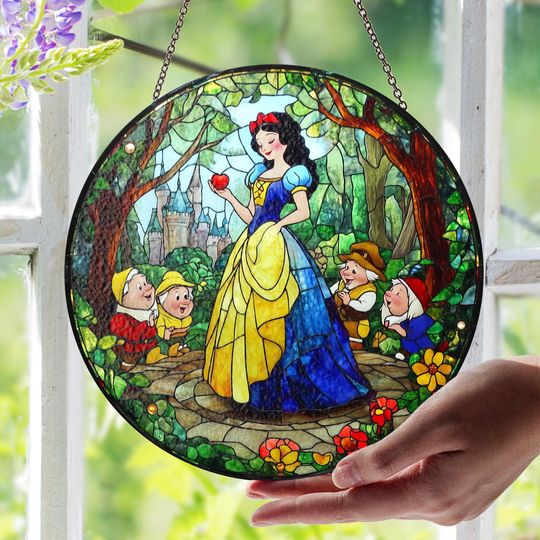 Disney Snow White Glass Suncatcher, Princess Snow White Acrylic Suncatcher, Disney Girls Suncatcher, Disney Princess Window Hanging Gifts