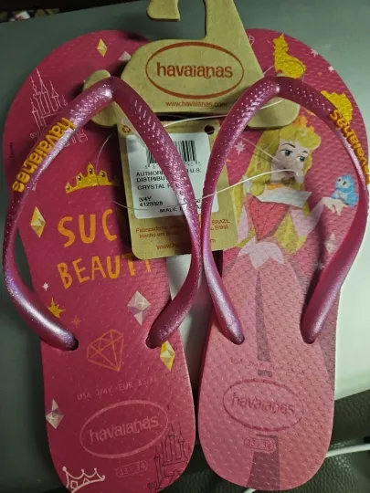 Kids Havaianas Pink Sleeping Beauty Size USA 3/4,  EUR 35/36