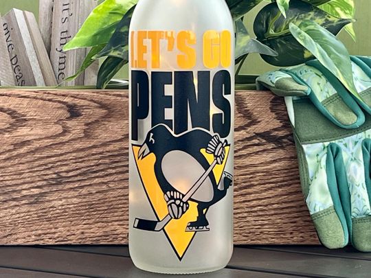 Pittsburgh Penguins/LED Wine Bottle Cork Light/NHL/Penguins Hockey/Sports Bar Decor/Hockey Gift/Gifts for Men Boys/Let's Go Pens/Man Cave