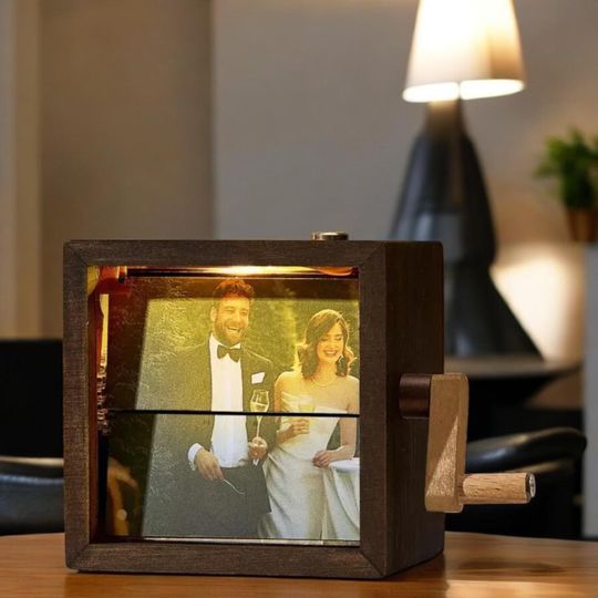Custom Flip Book Frame | Photo Animation Machine | Mechanical Hand Motion Photo Album |  Photo Flipbook Animation Box | Gift For Her